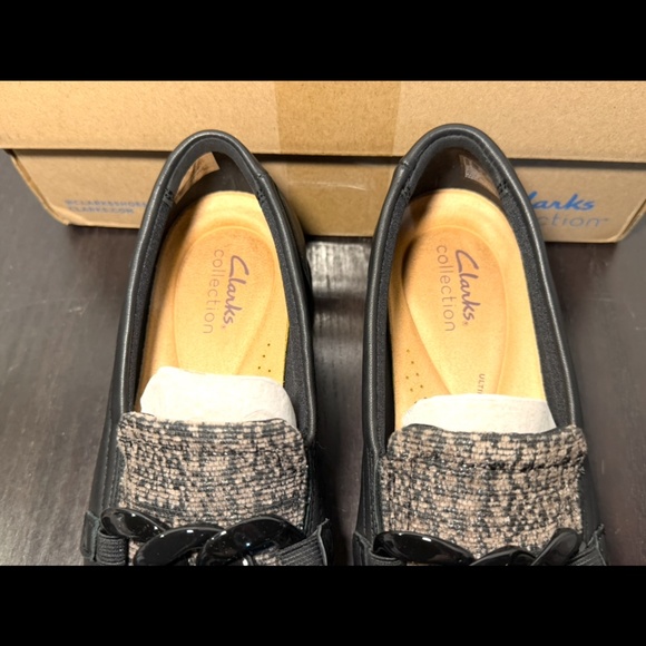 Clarks Women Clarks Zylah May Loafers Black Leather/Combi Textile Womans 8.5M